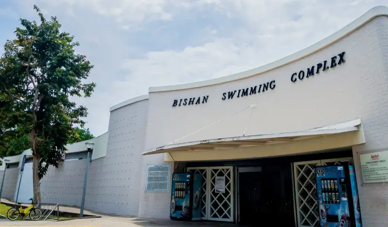 Bishan Swimming Complex pool view